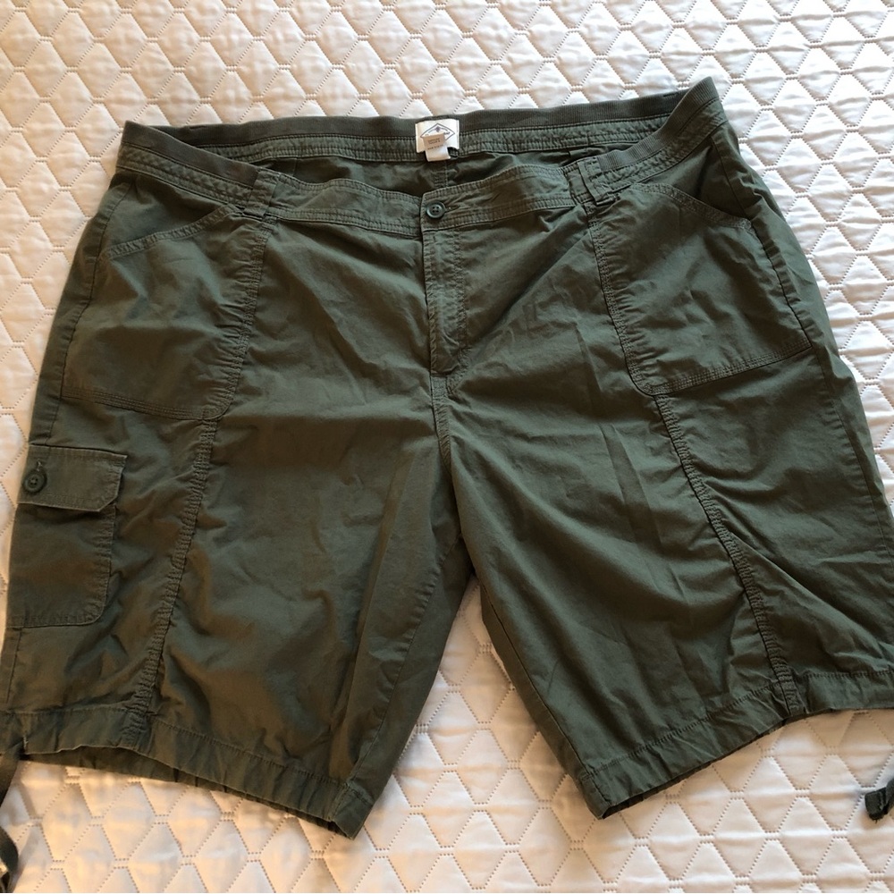 St John’s Bay Cargo Shorts
